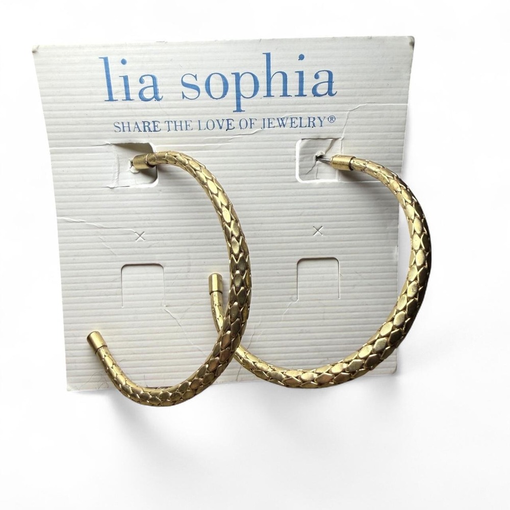 Lia Sophia Gold Tone Tiger's Eye Oval Pendant Necklace